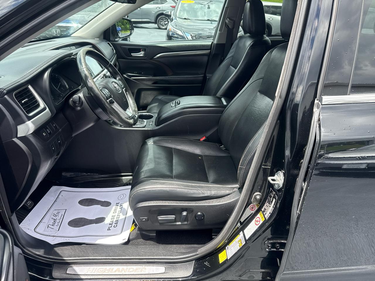 Toyota Highlander  2017