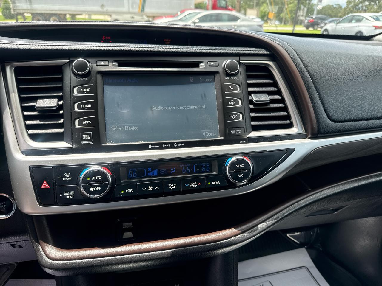 Toyota Highlander  2017