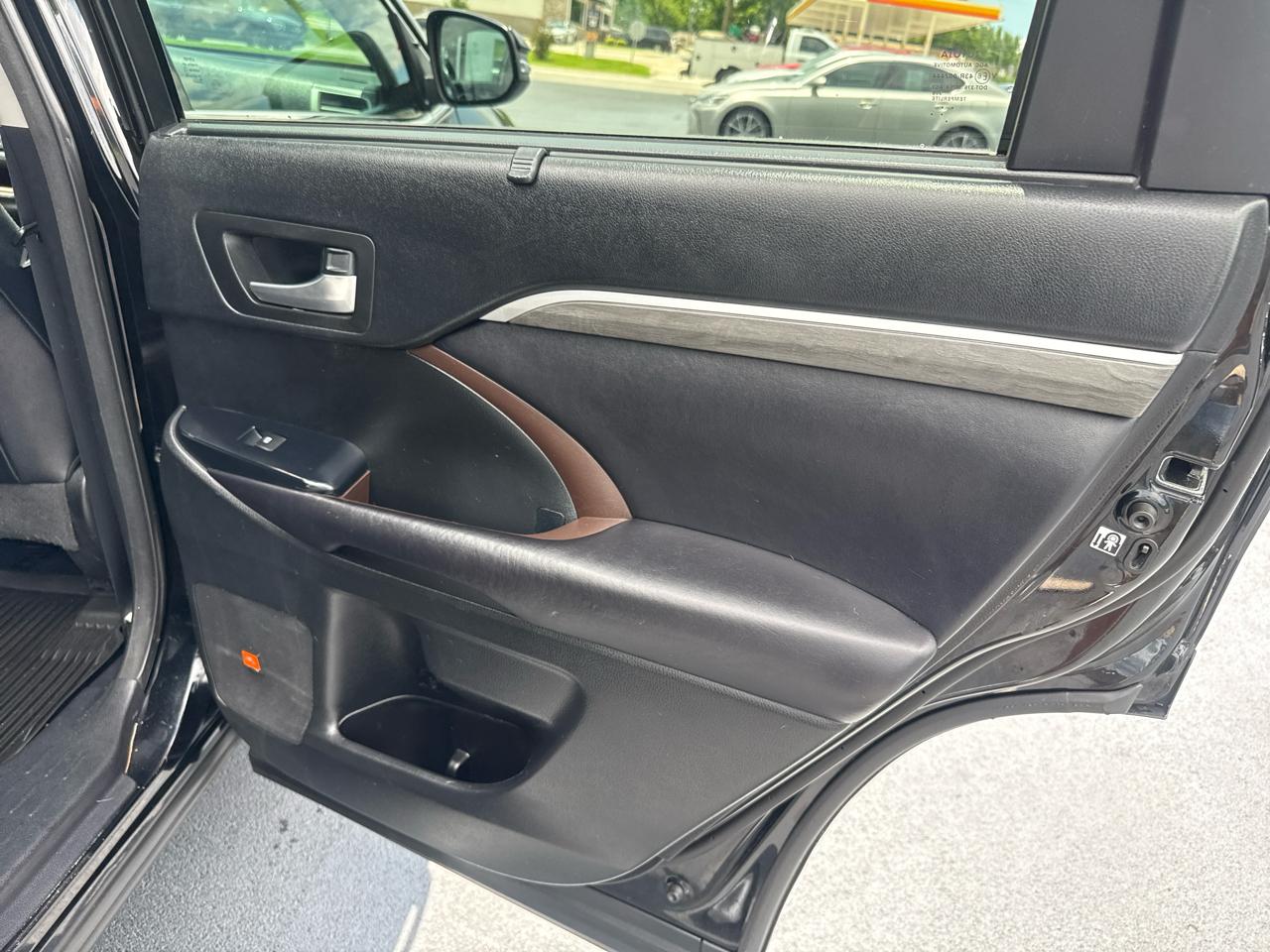 Toyota Highlander  2017
