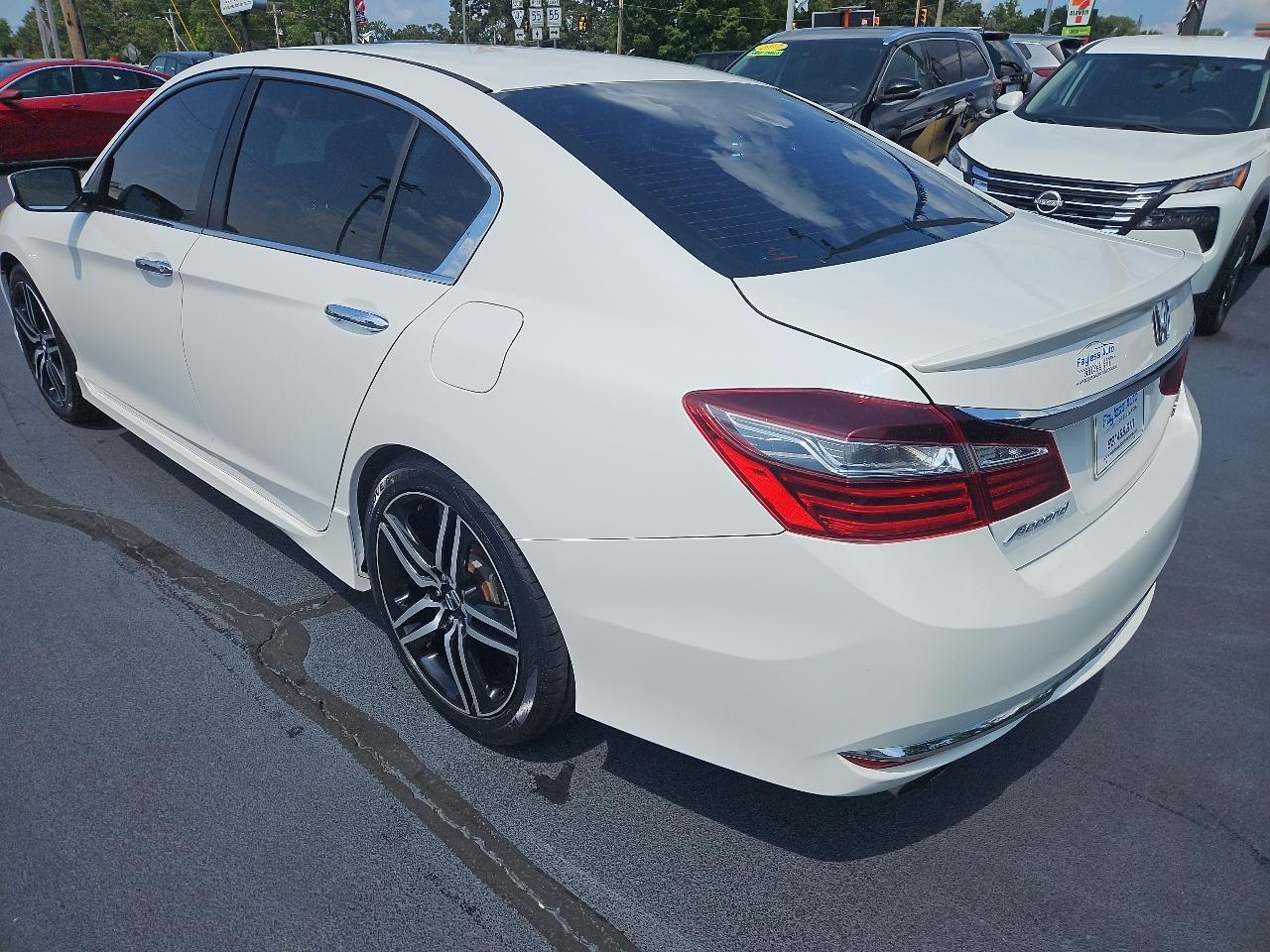 Honda Accord  2017
