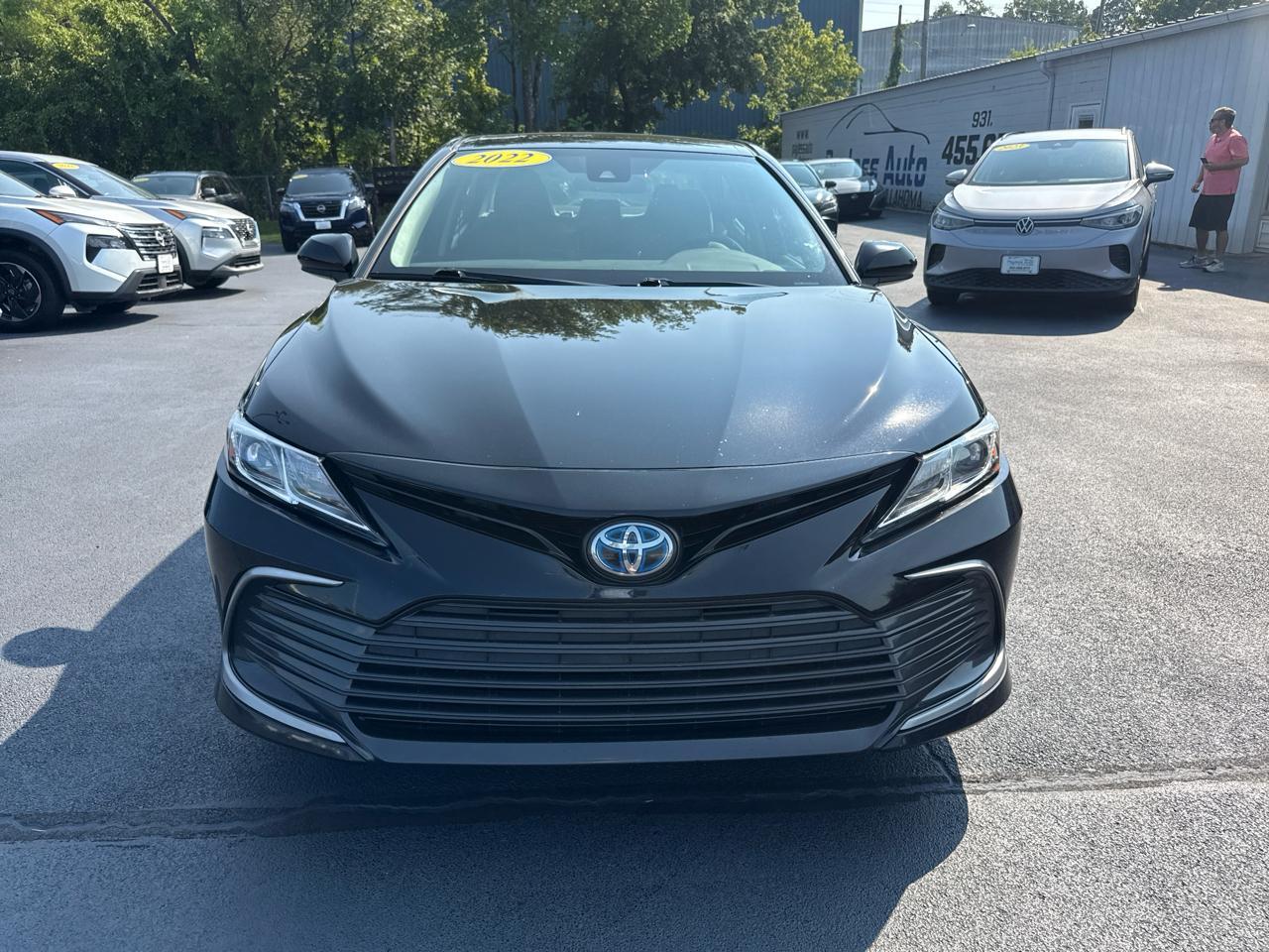 Toyota Camry Hybrid  2022