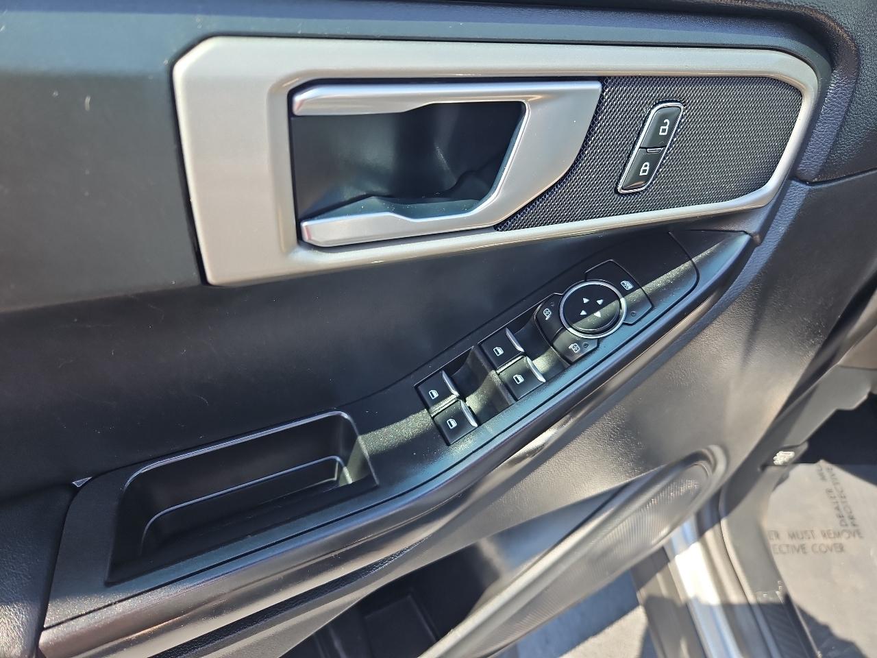 Ford Explorer  2022