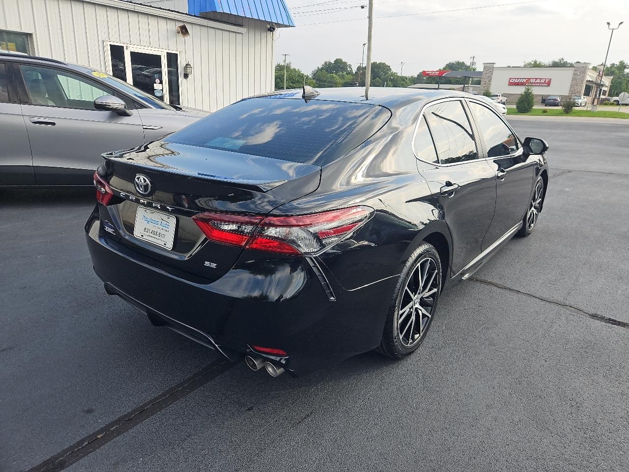 Toyota Camry  2024