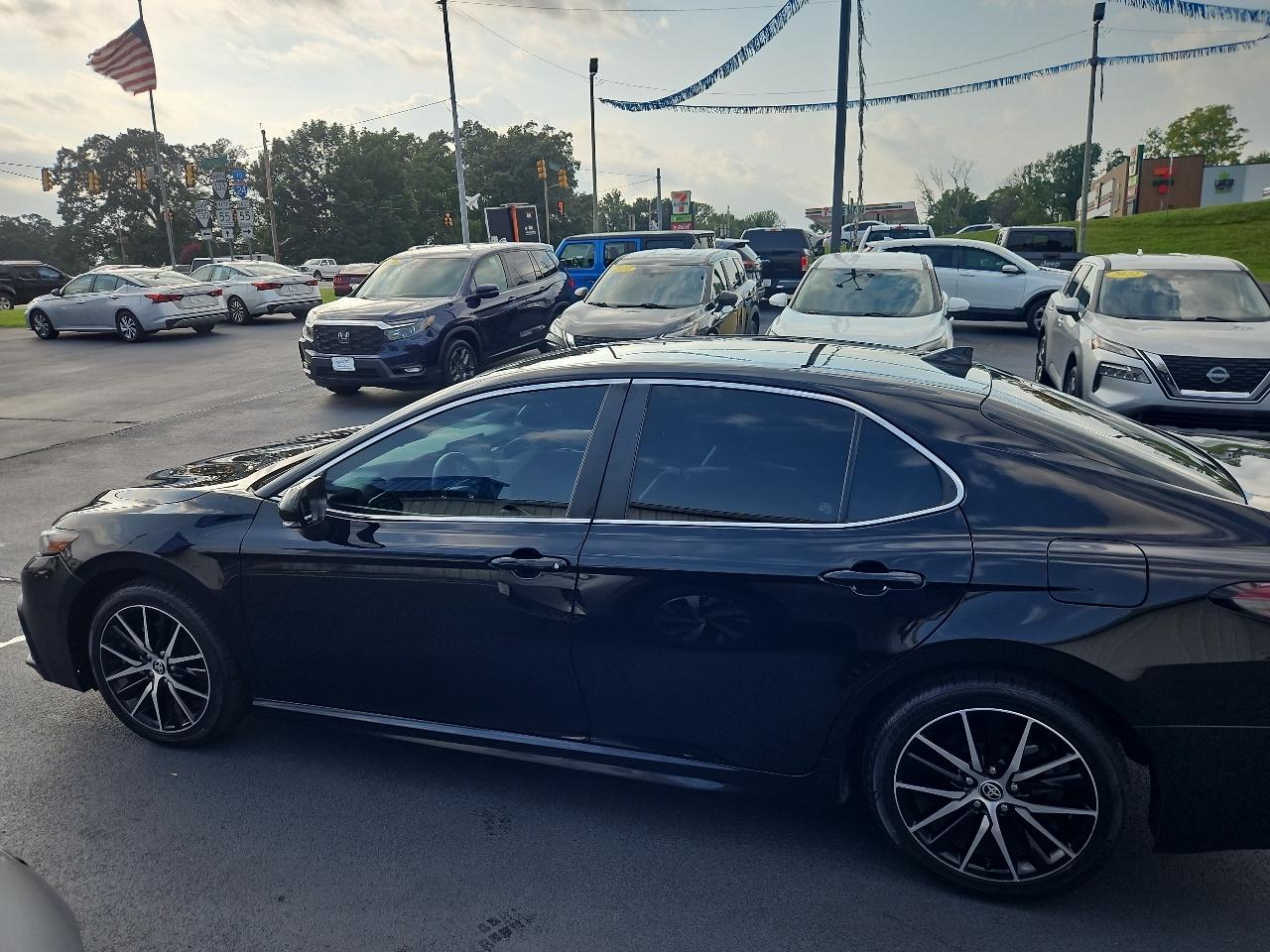 Toyota Camry  2024