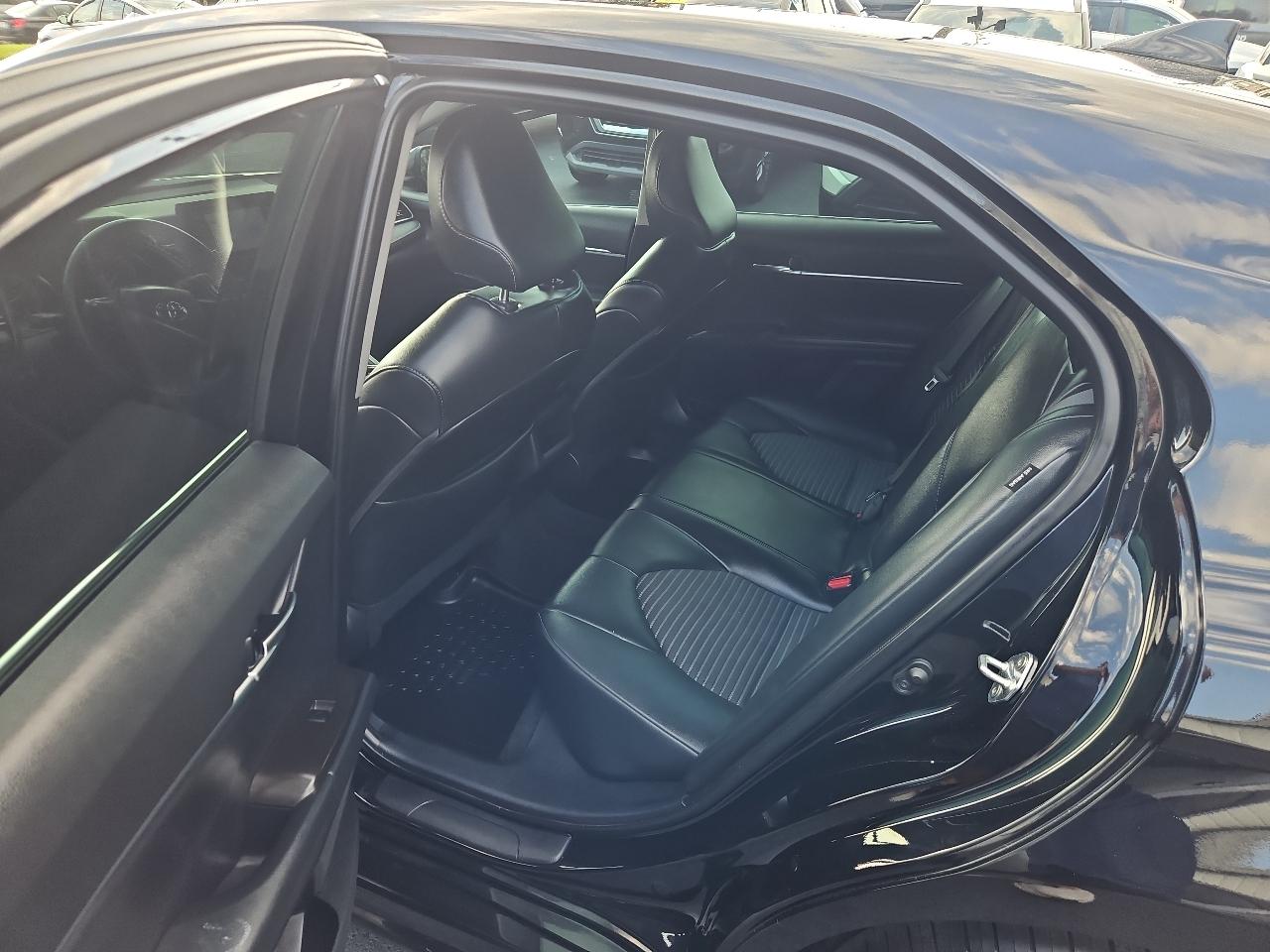 Toyota Camry  2024