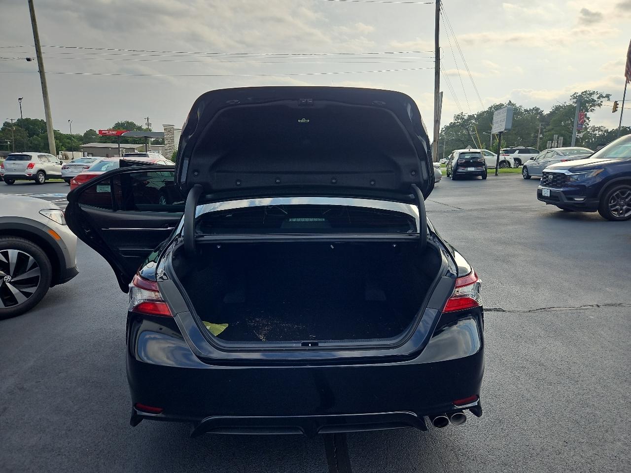 Toyota Camry  2024