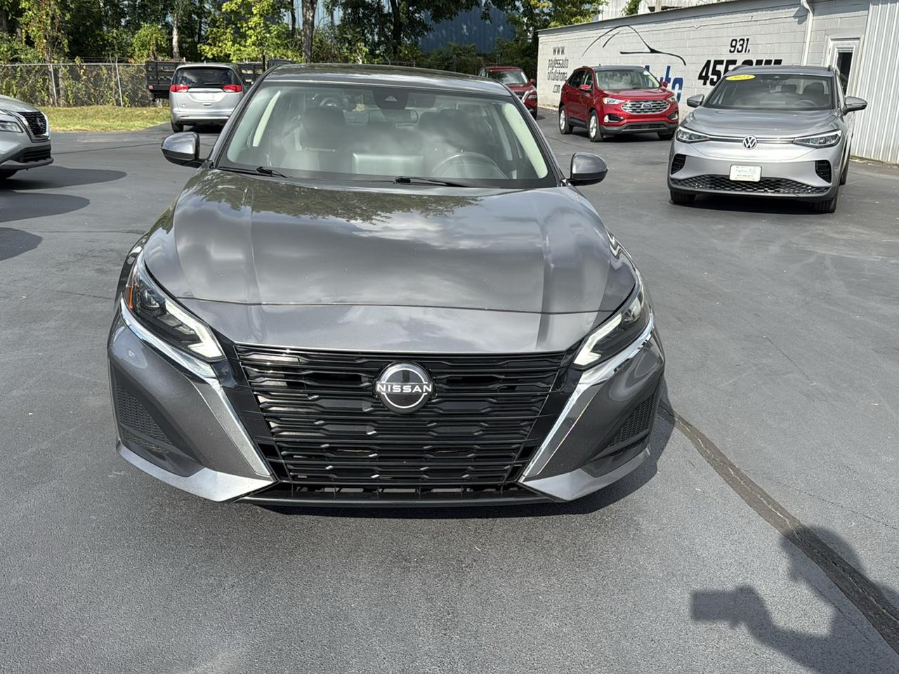 Nissan Altima  2023