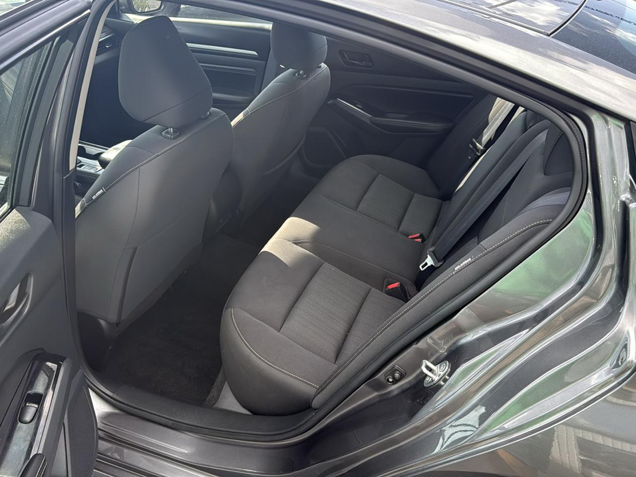 Nissan Altima  2023