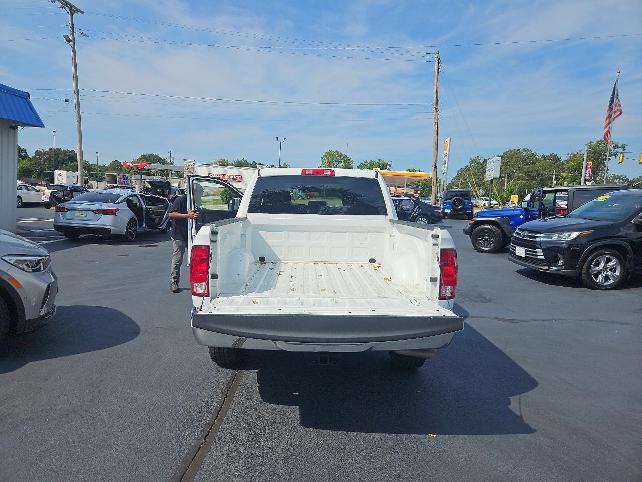 RAM 1500 Classic  2023