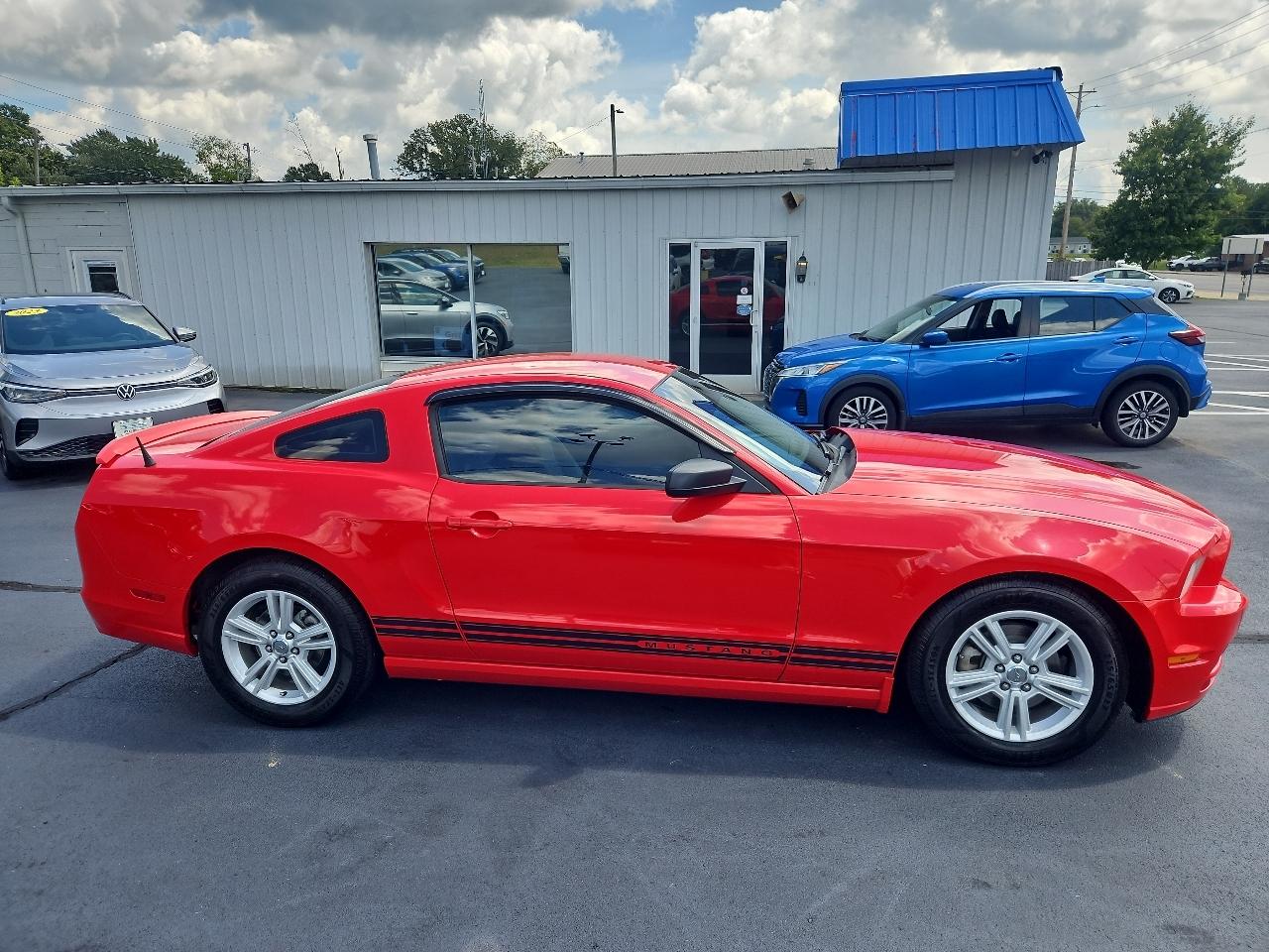 Ford Mustang  2013