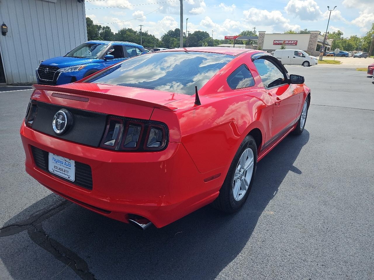 Ford Mustang  2013