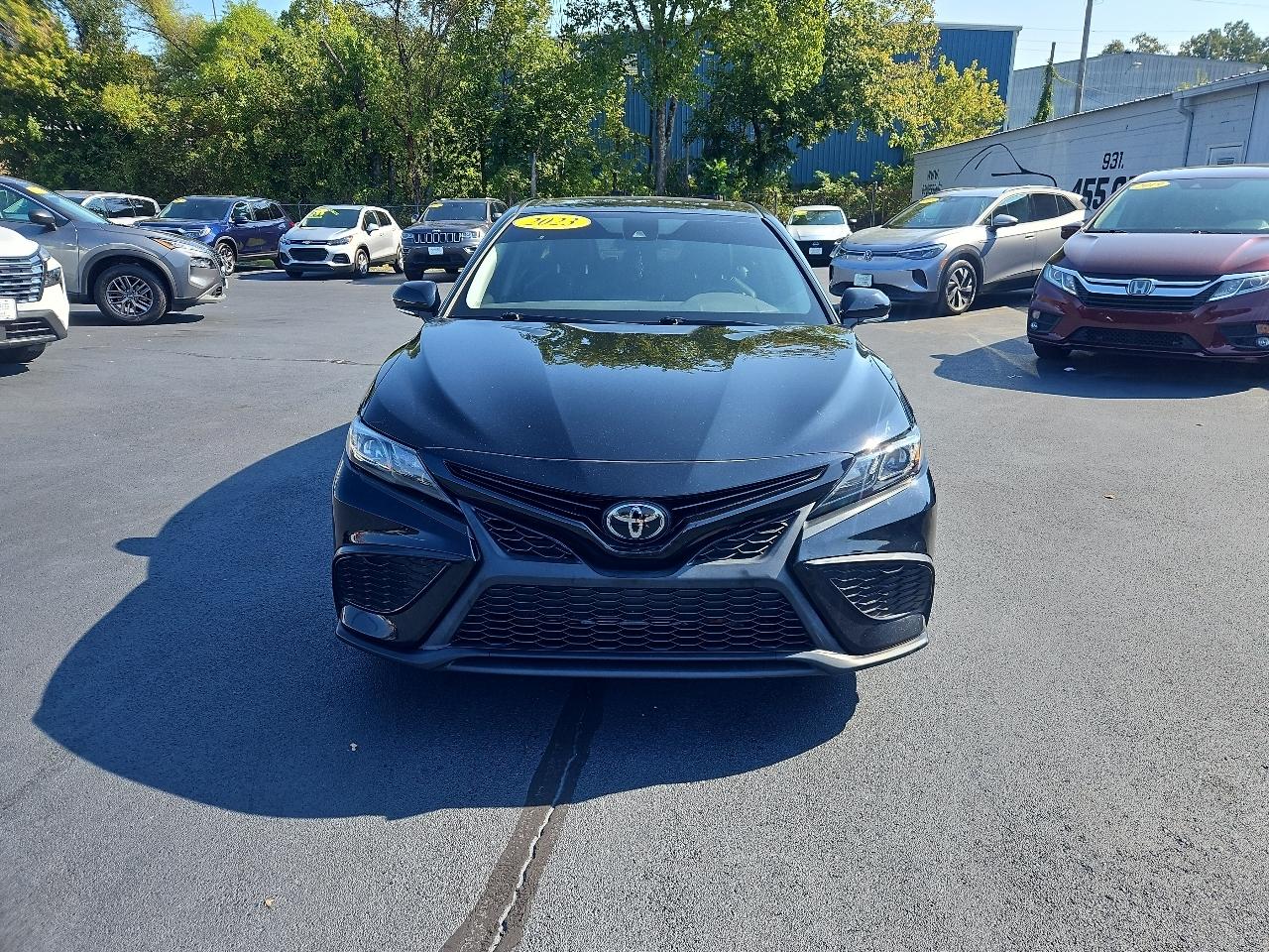 Toyota Camry  2023