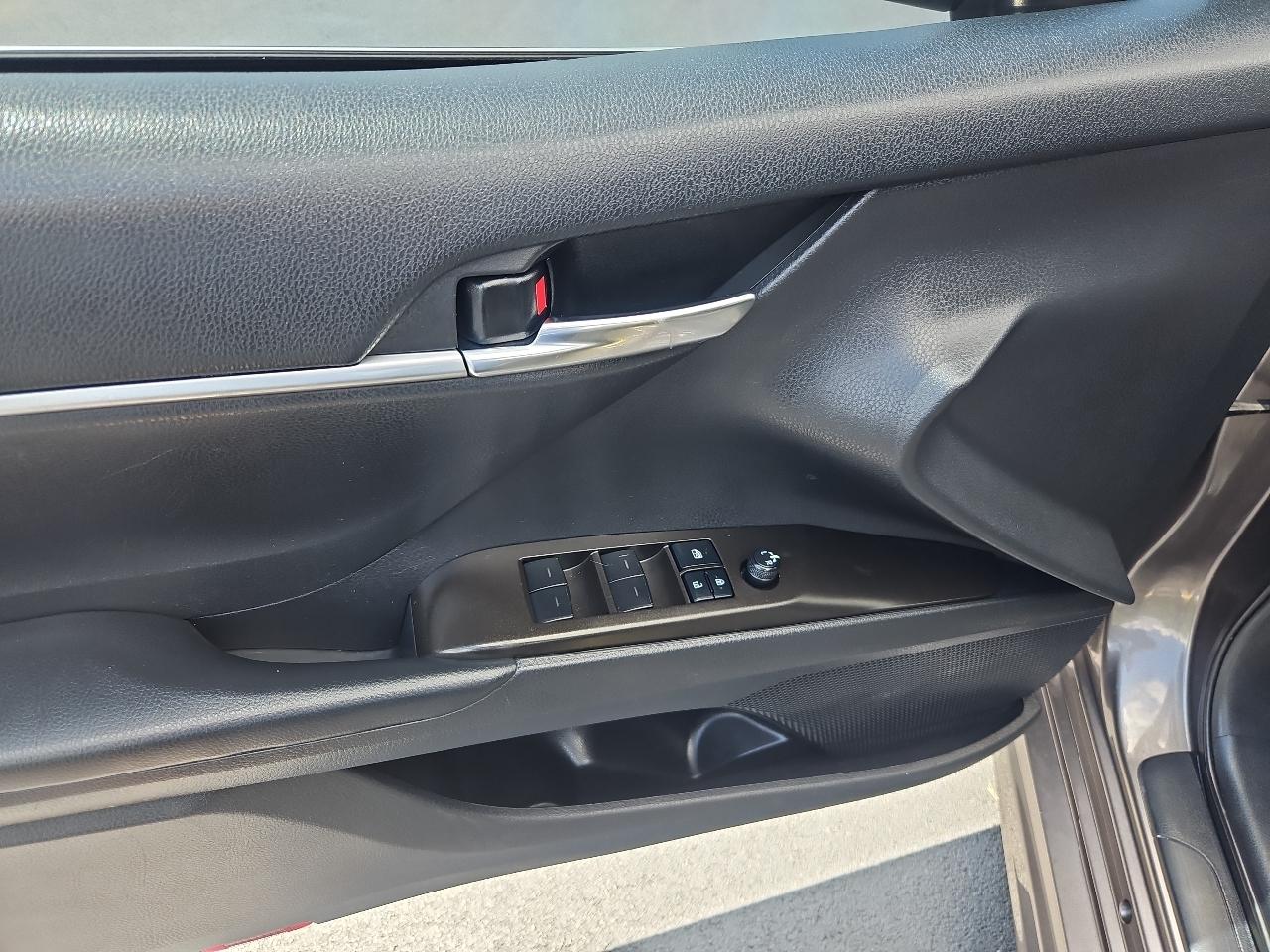 Toyota Camry  2022