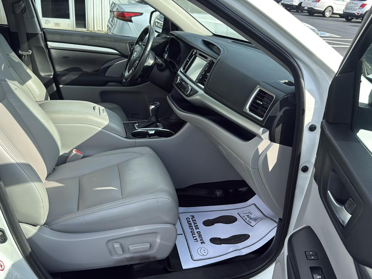 Toyota Highlander XLE 2018
