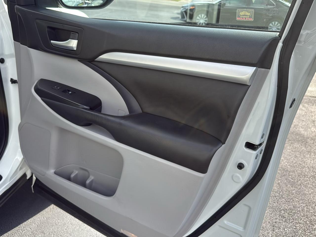 Toyota Highlander XLE 2018