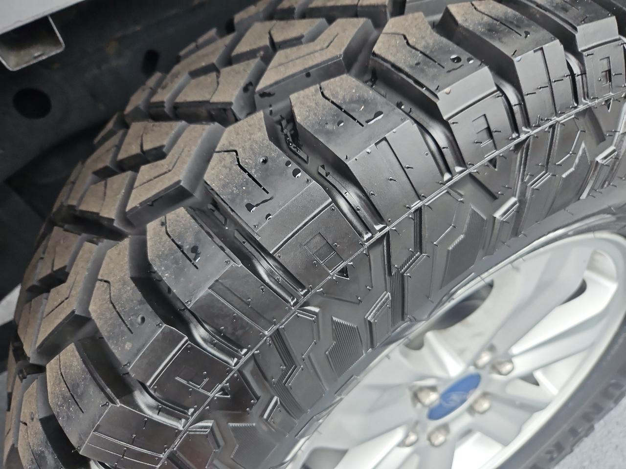 Ford F-150 photo 9