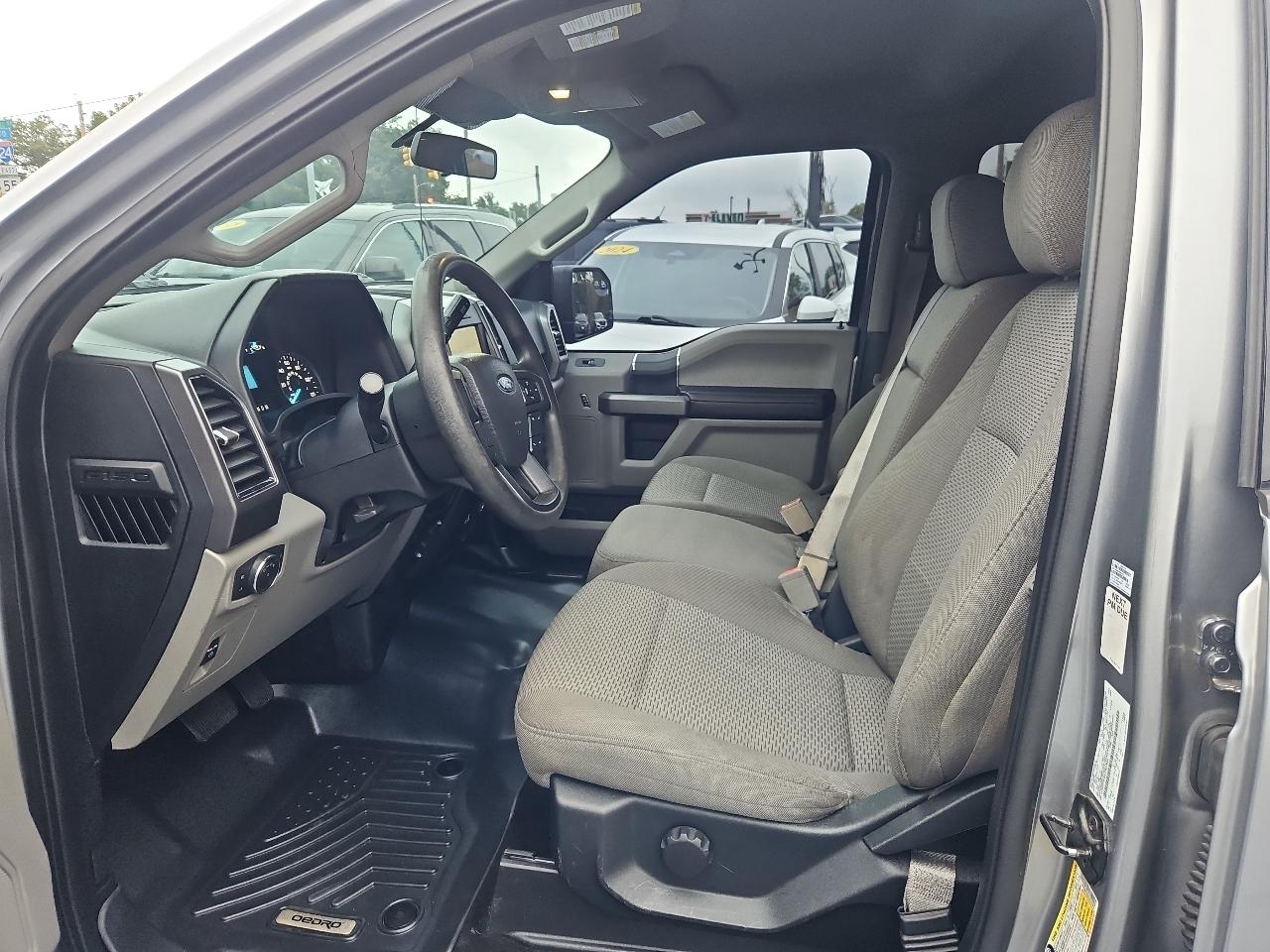 Ford F-150 photo 11