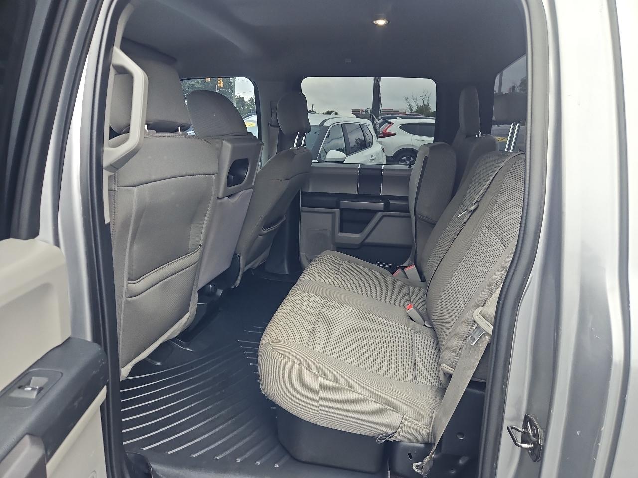 Ford F-150 photo 12