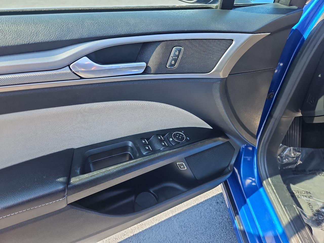 Ford Fusion Hybrid  2018