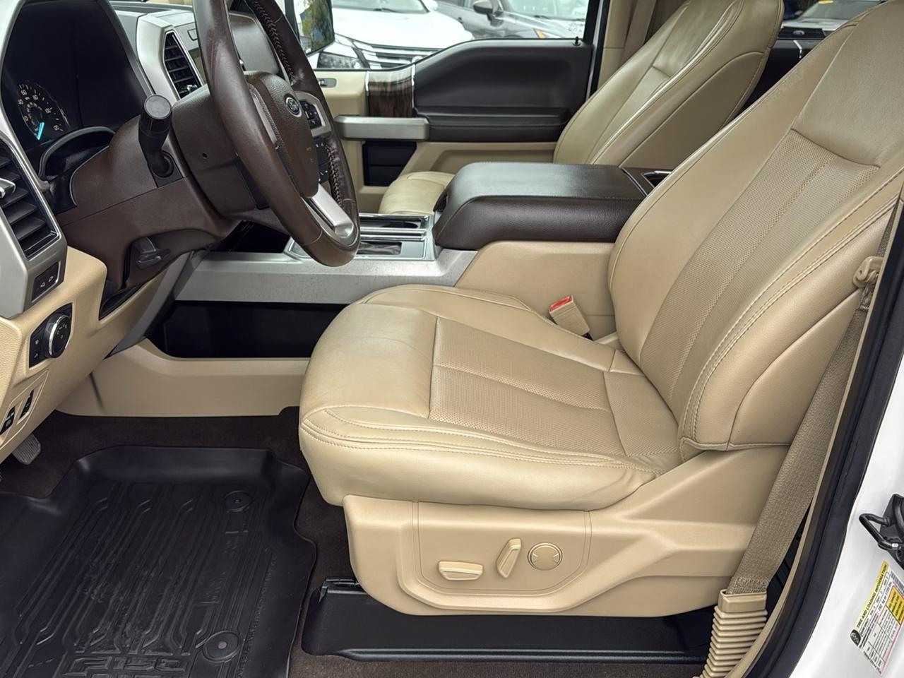 Ford F-150 photo 11