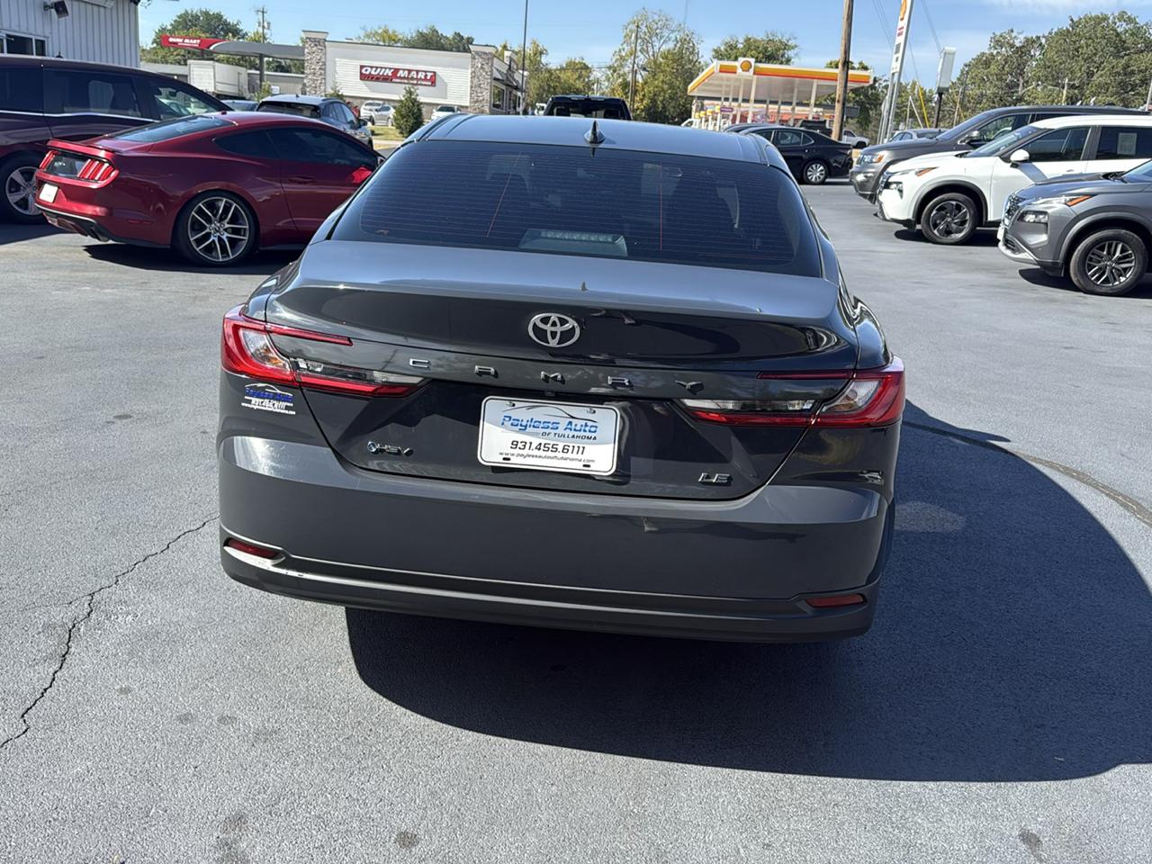 Toyota Camry Hybrid  2025