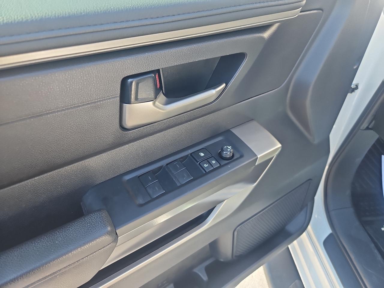 Toyota Tundra  2023