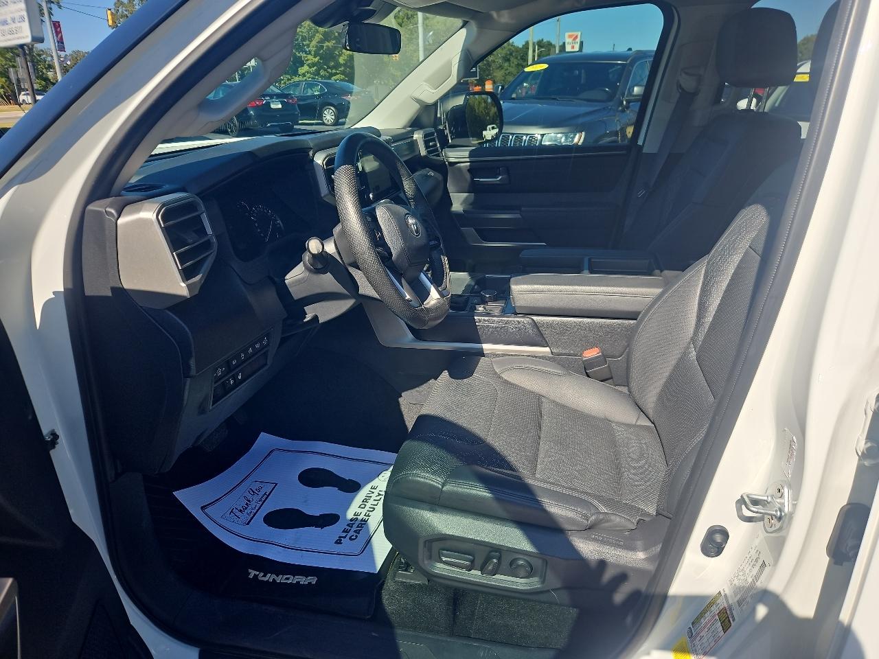 Toyota Tundra  2023