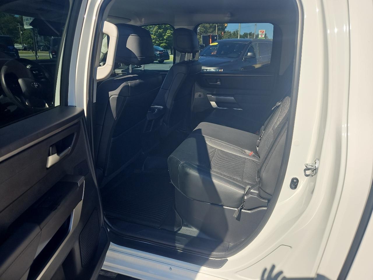 Toyota Tundra  2023