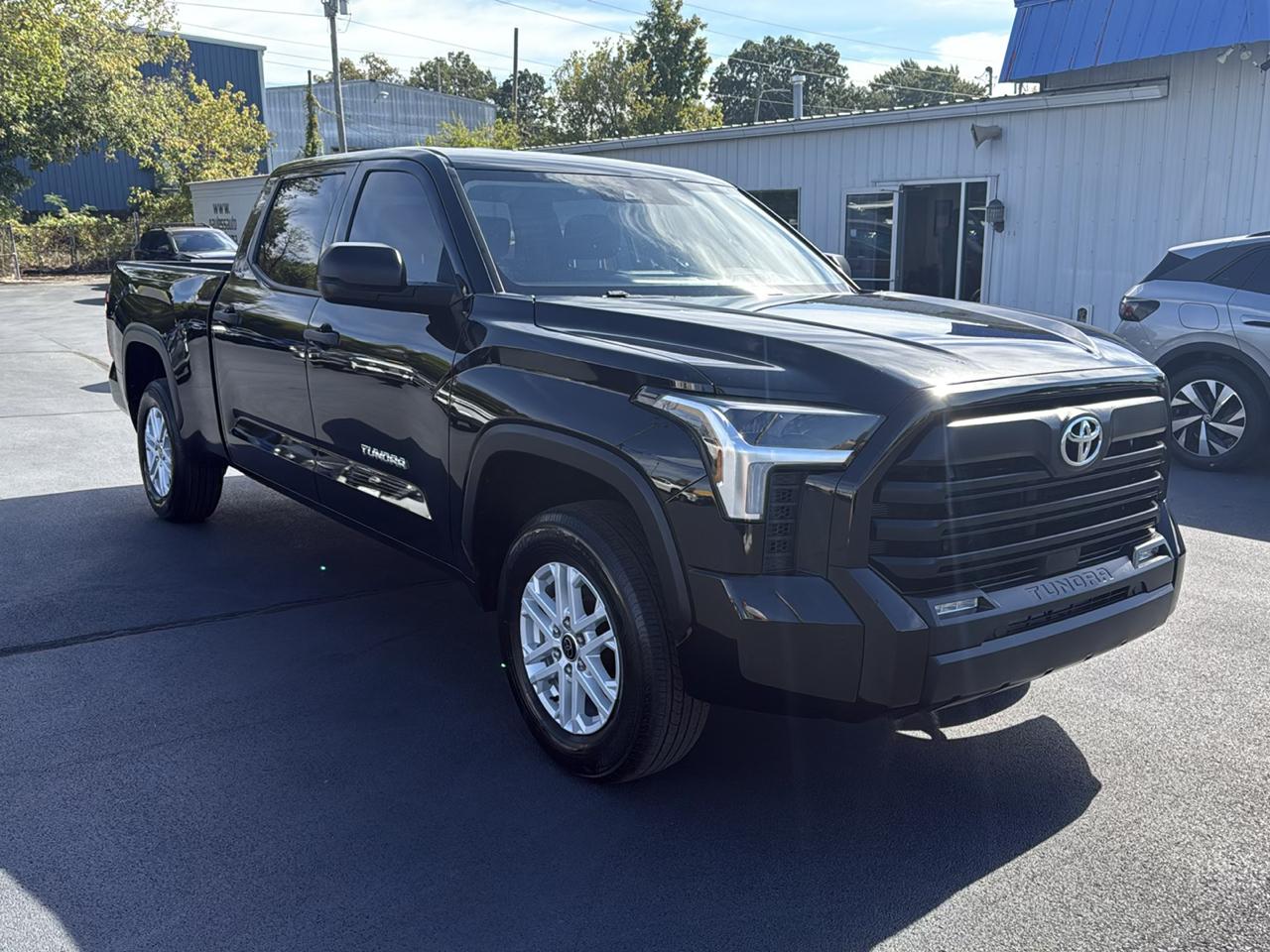 Toyota Tundra photo 3
