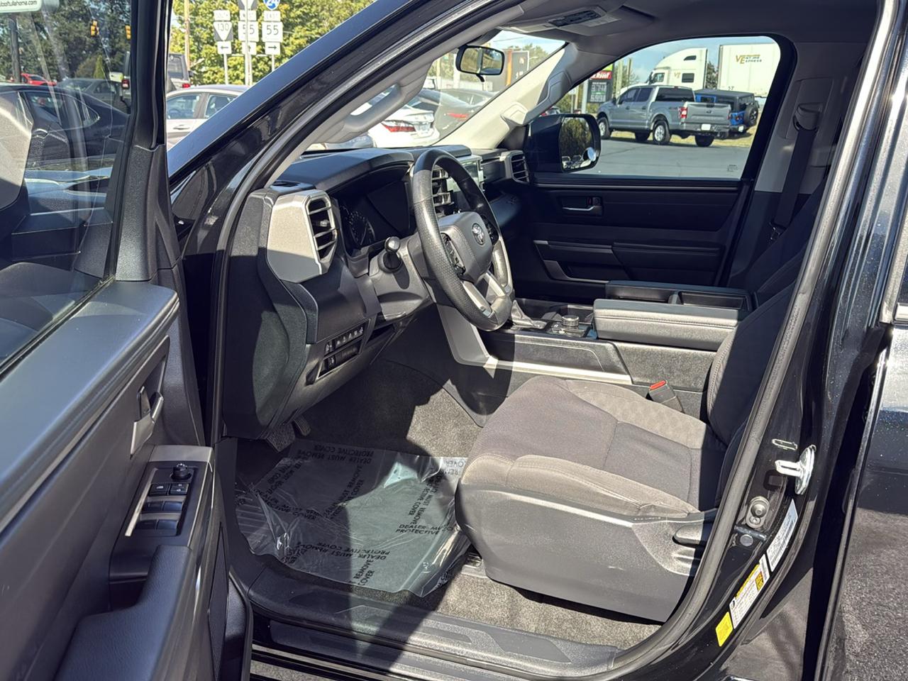 Toyota Tundra photo 10