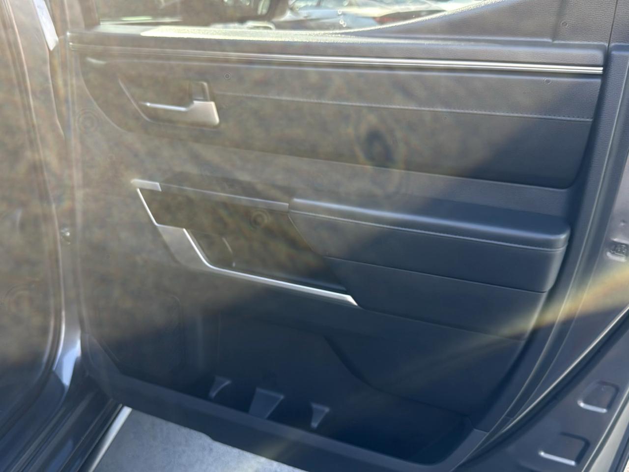 Toyota Tundra photo 26
