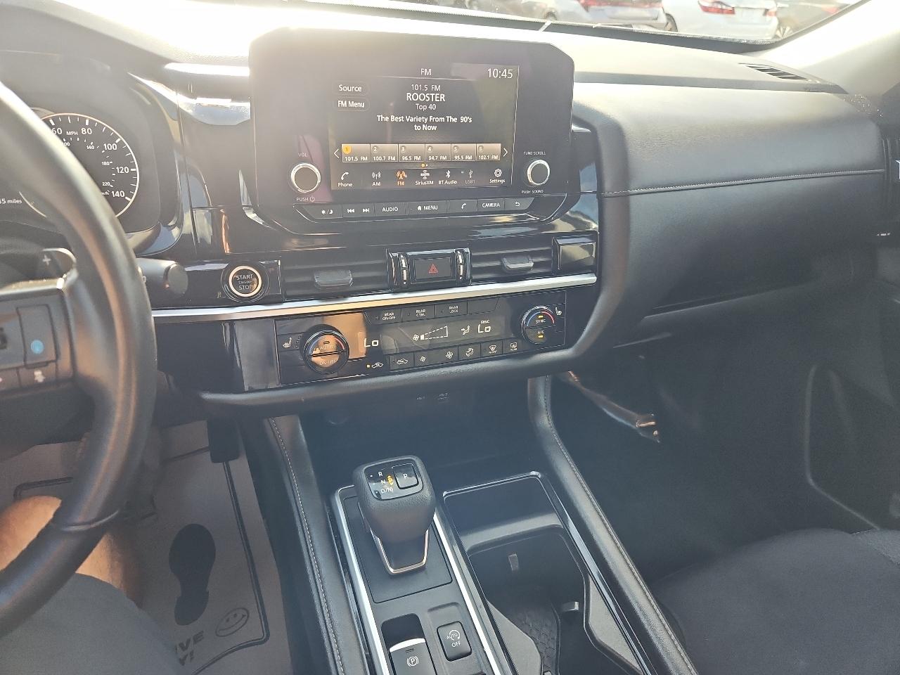 Nissan Pathfinder  2024
