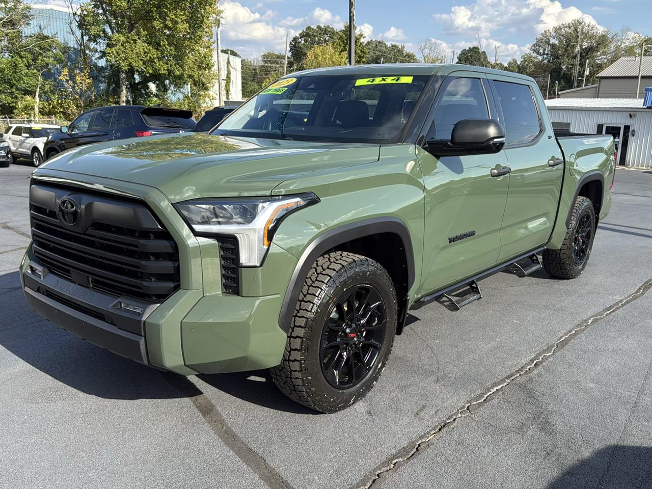 Toyota Tundra  2023