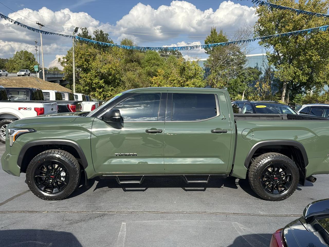 Toyota Tundra  2023