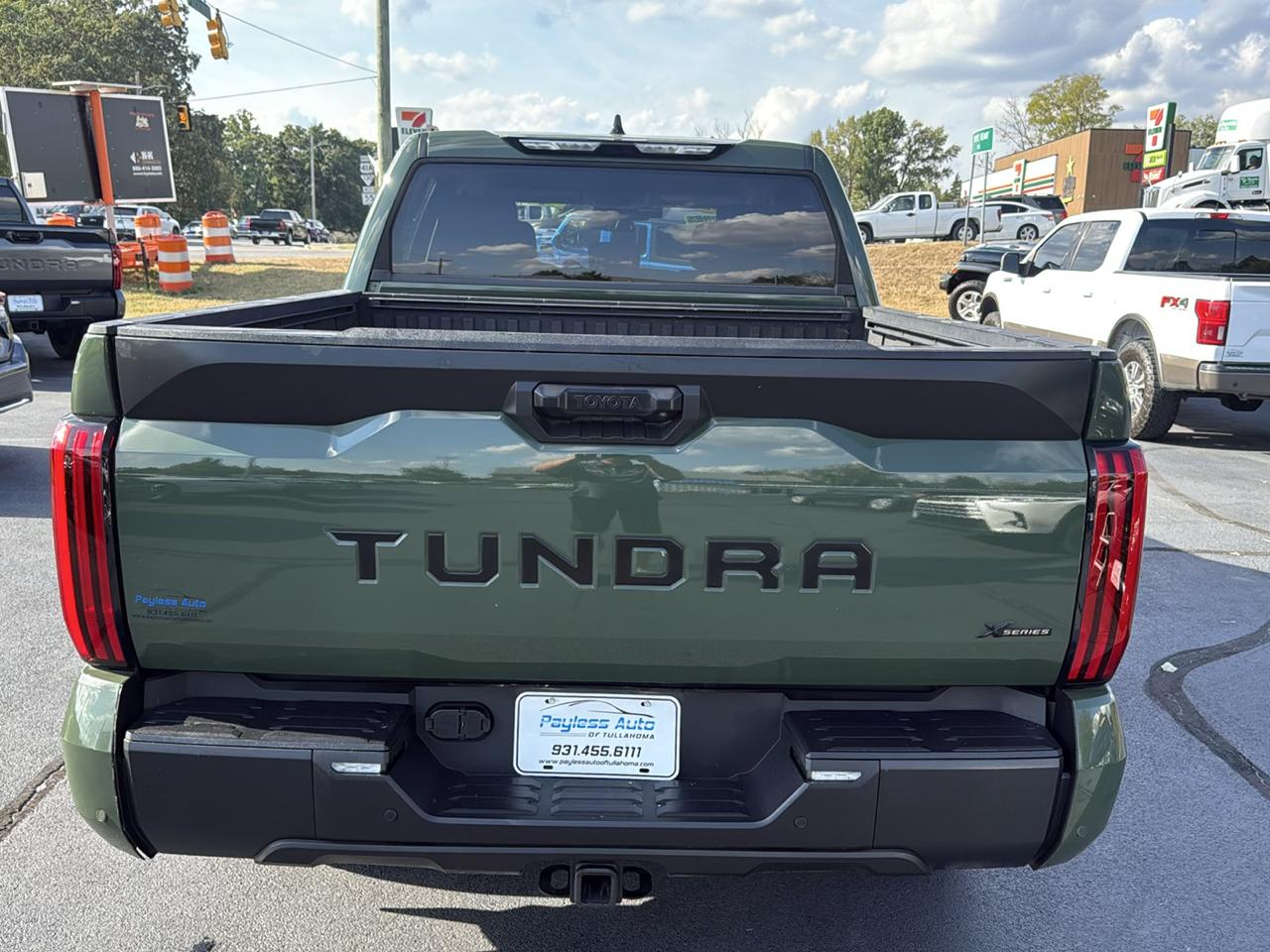 Toyota Tundra  2023
