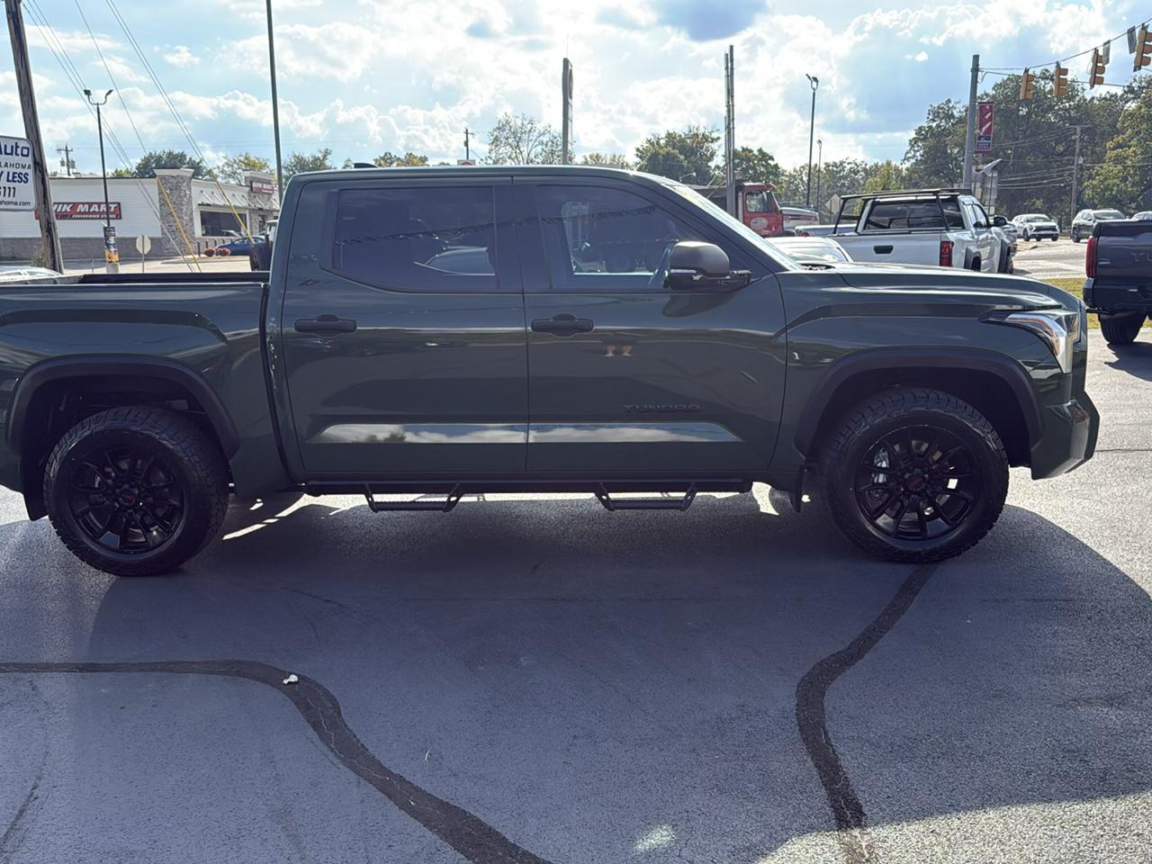 Toyota Tundra  2023