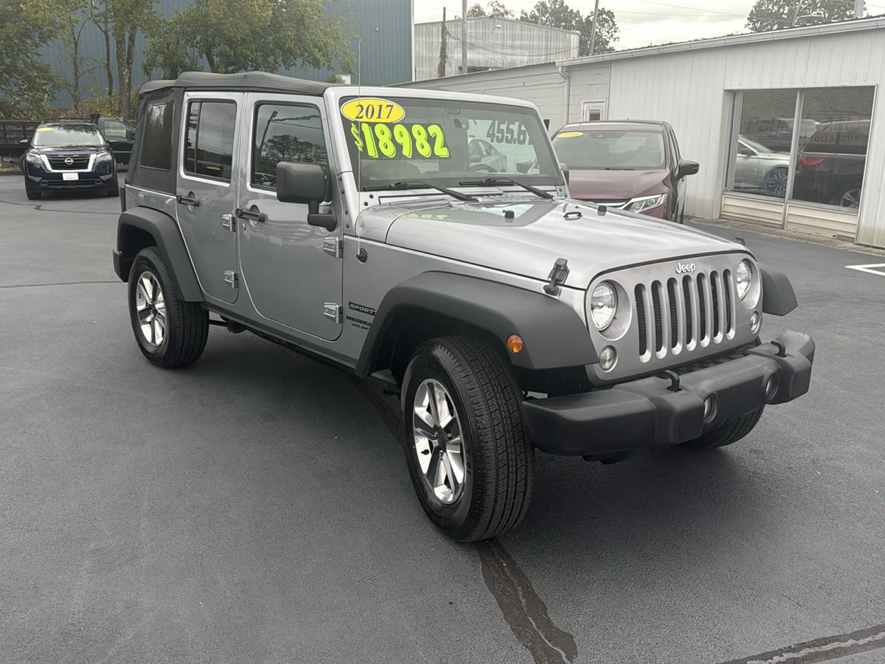 Jeep Wrangler  2017