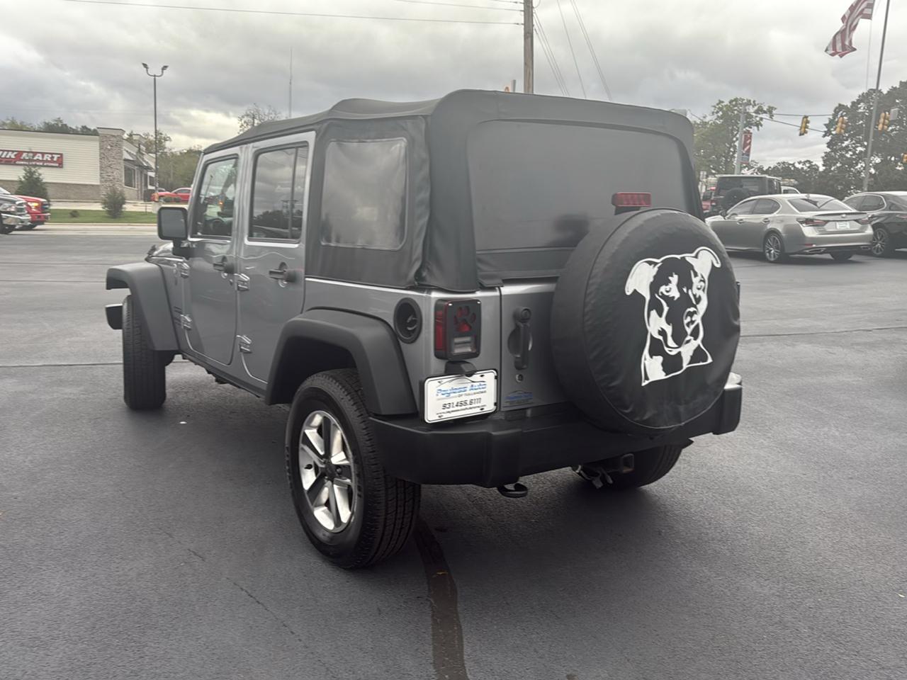 Jeep Wrangler  2017