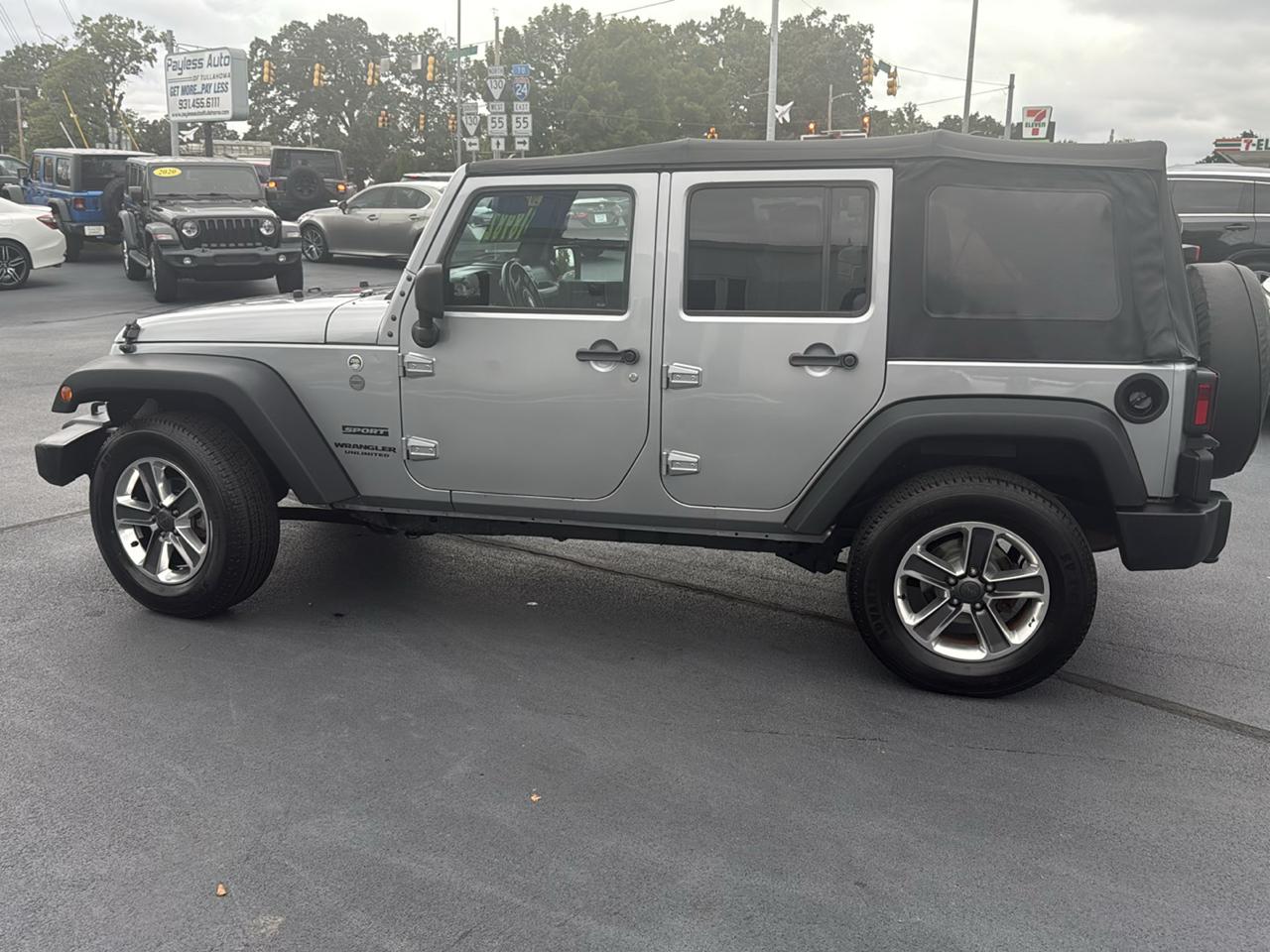 Jeep Wrangler  2017