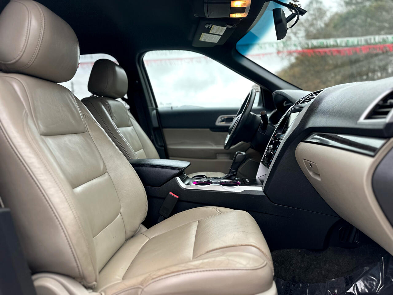 Ford Explorer Limited FWD 2015