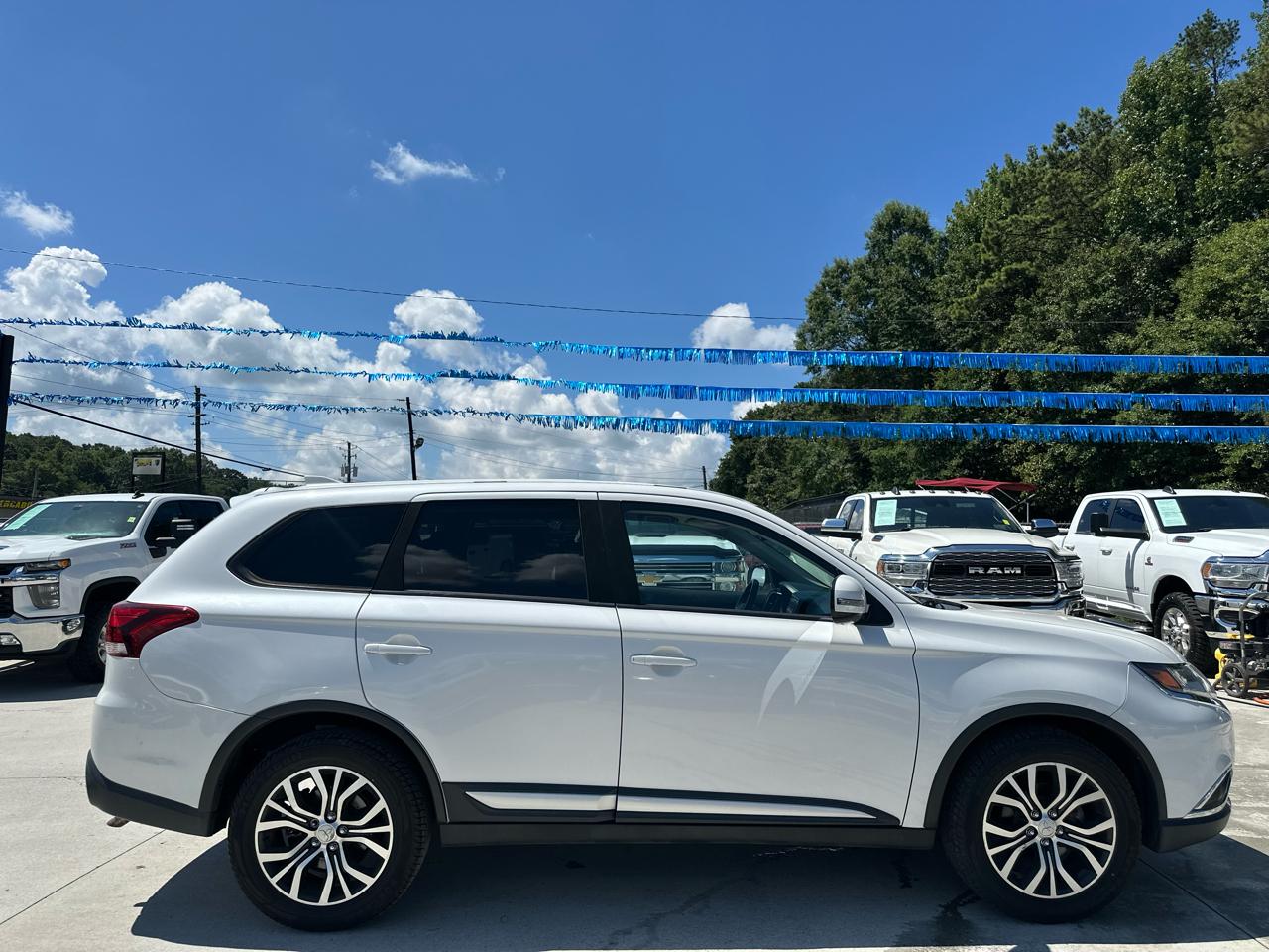 Mitsubishi Outlander SEL AWD 2017
