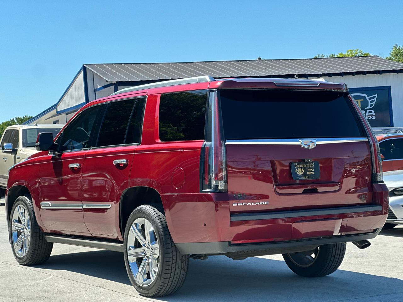 Cadillac Escalade 2WD 4dr Premium Luxury 2017