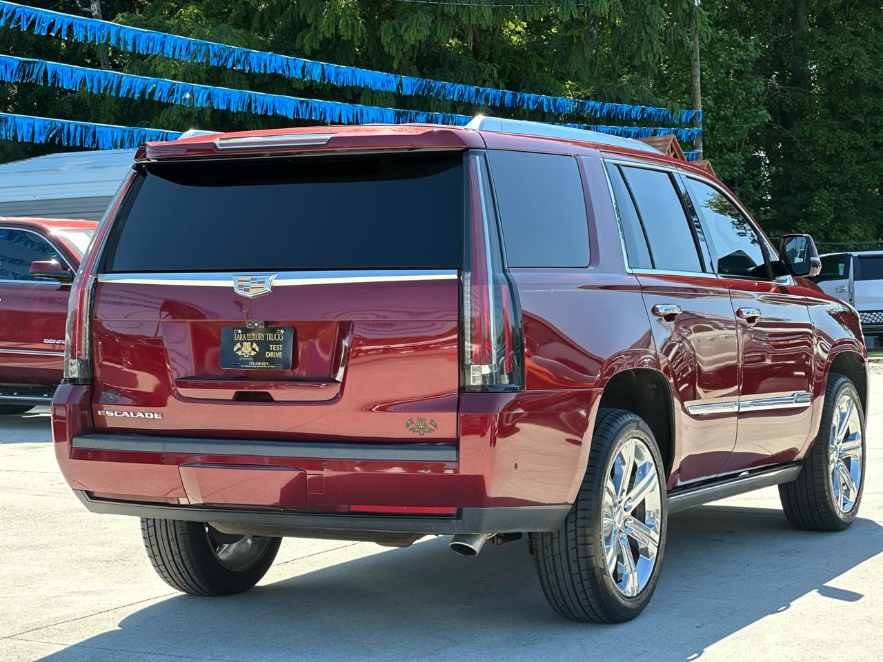 Cadillac Escalade 2WD 4dr Premium Luxury 2017