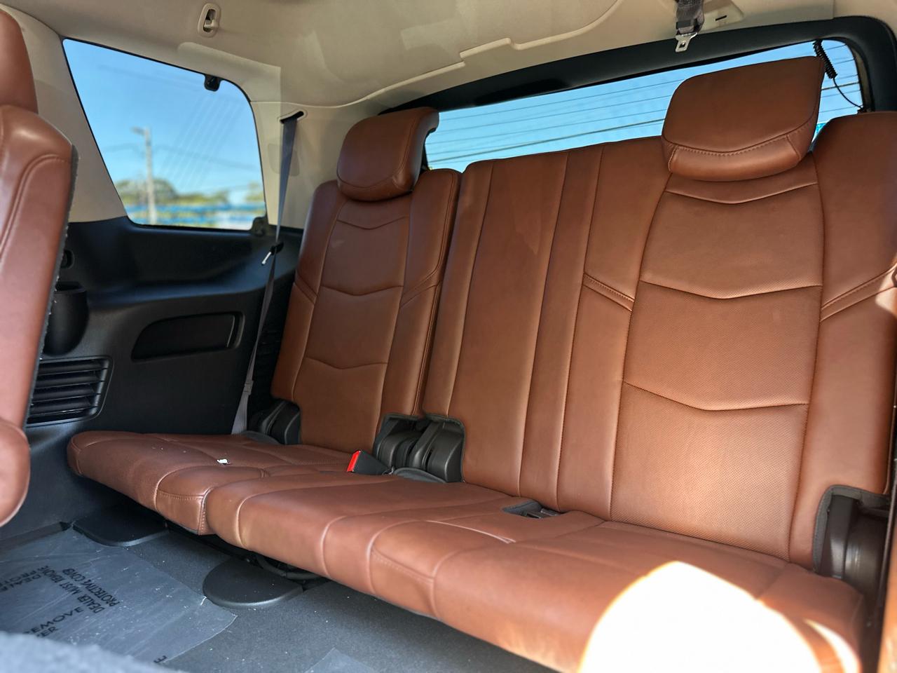 Cadillac Escalade 2WD 4dr Premium Luxury 2017