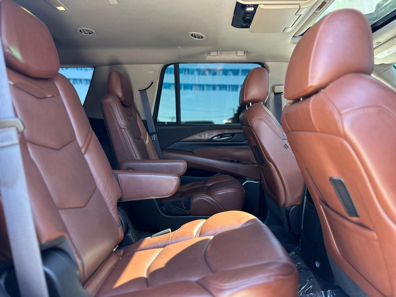Cadillac Escalade 2WD 4dr Premium Luxury 2017