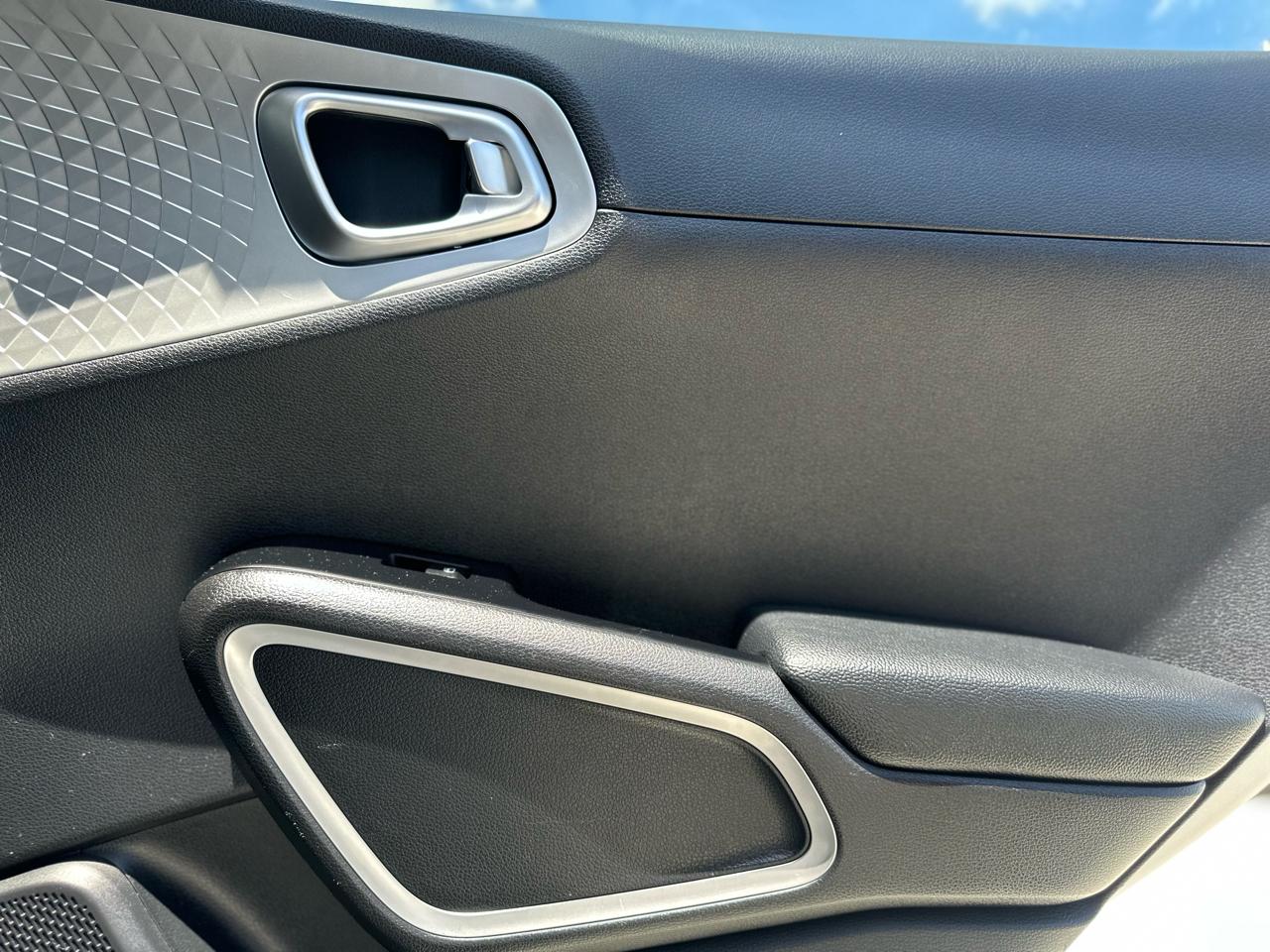 Kia Soul LX 6M 2020