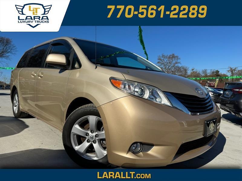 2014 Toyota Sienna LE FWD 8-Passenger V6