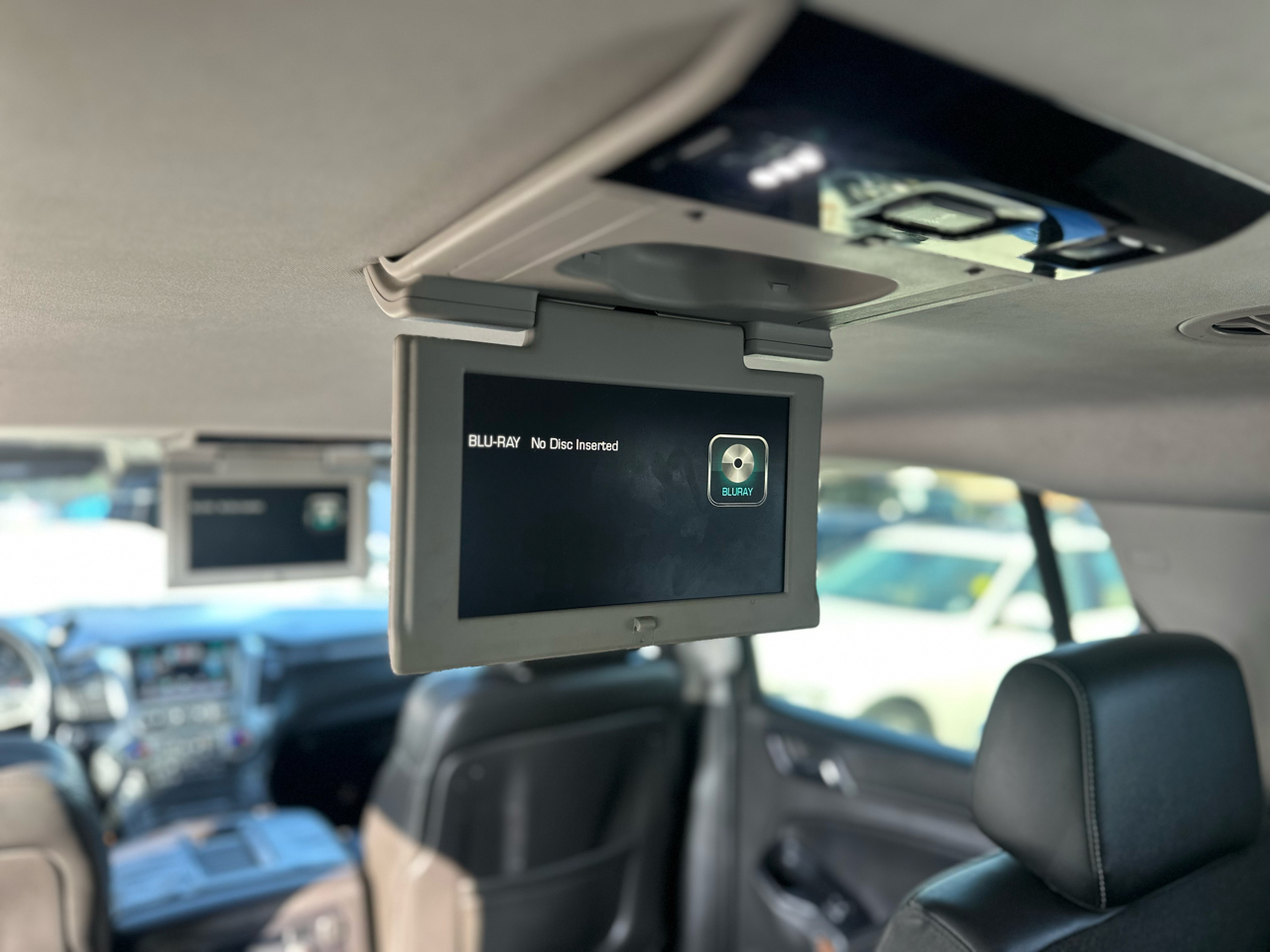 Chevrolet Suburban LTZ 1500 4WD 2015