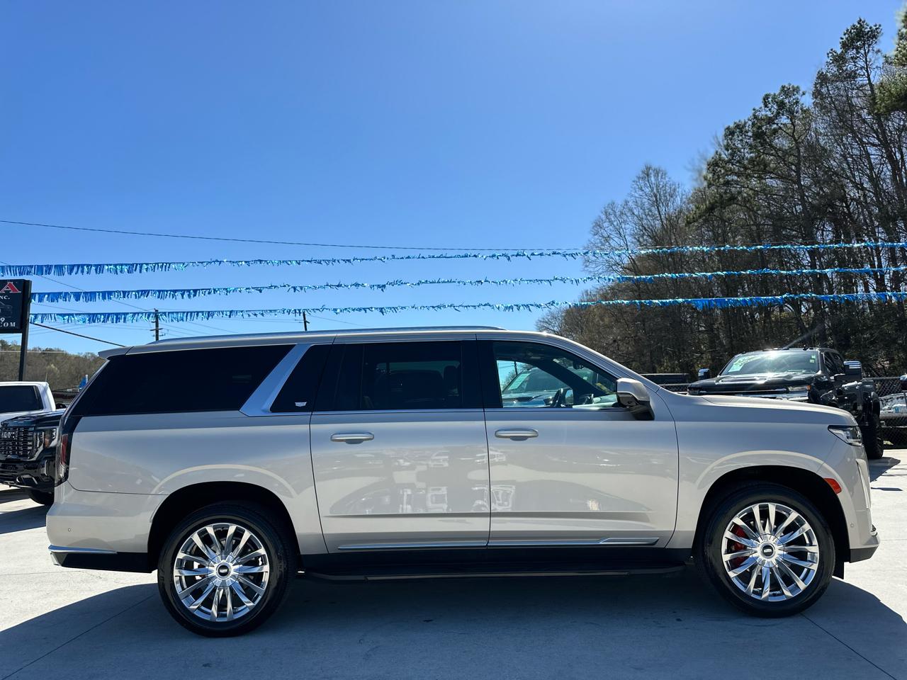 Cadillac Escalade ESV Premium Luxury 4WD 2021