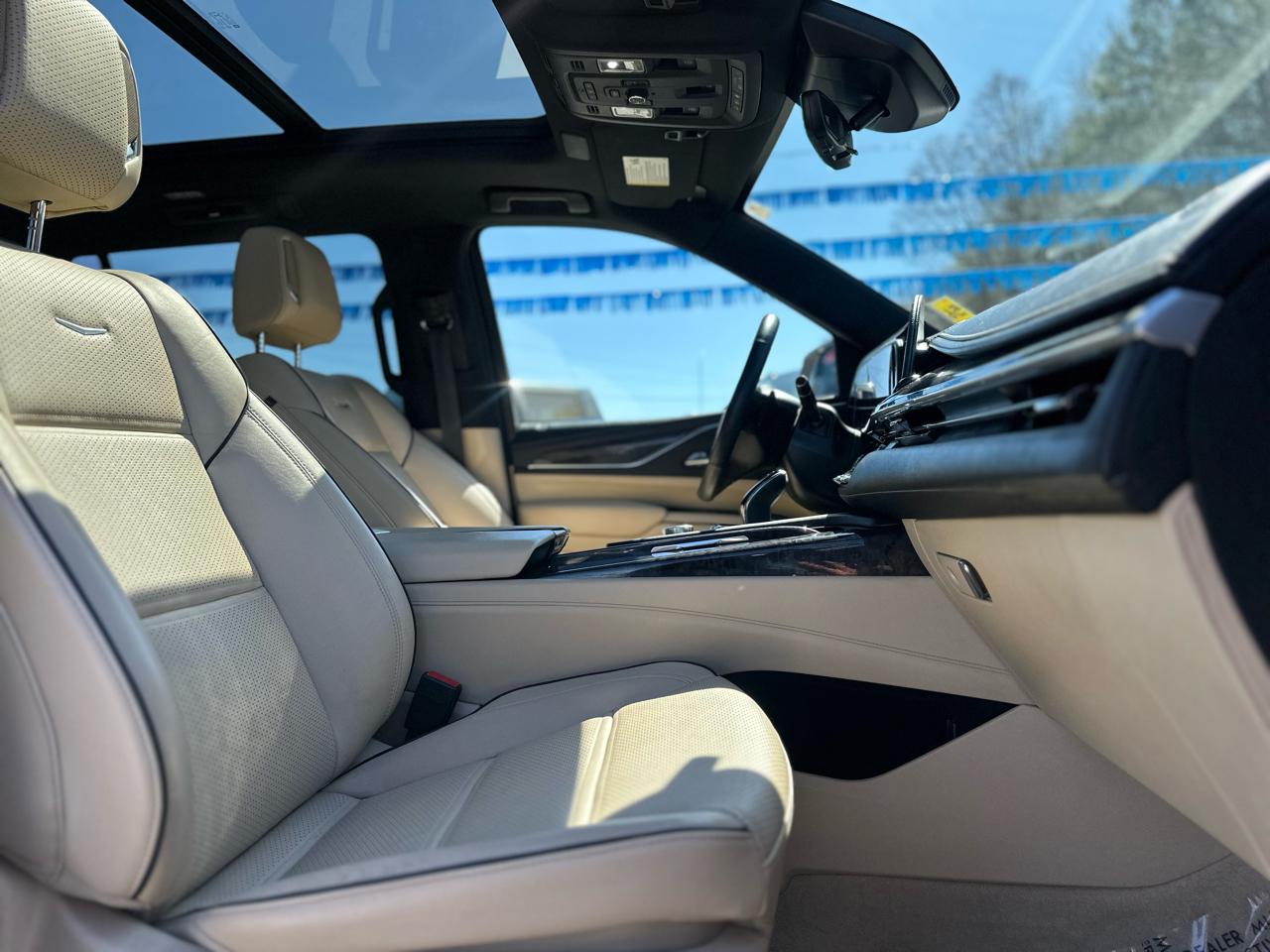 Cadillac Escalade ESV Premium Luxury 4WD 2021